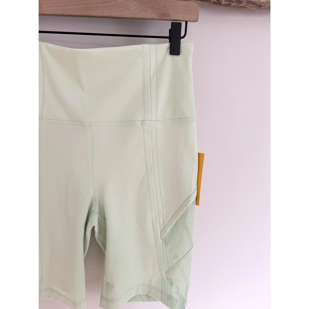 Lole Women's Light Green High Waisted Mesh Panel Bike Shorts NWT Large - Picture 5 of 9